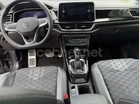 Usado VW T-Roc R-line 150 CV (110 kW) 2024 Gris / plata SUV