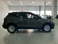 Usado Seat Arona Style 115 CV (84 kW) 2025 Verde SUV