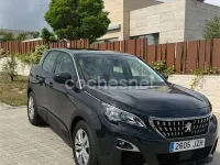 Usado Peugeot 3008 Active 130 CV (95 kW) 2017 Azul SUV