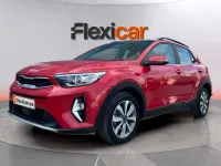 Usado Kia Stonic 100 CV (73 kW) 2024 Granate SUV