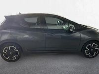 Usado Nissan Micra Acenta 92 CV (67 kW) 2021 Gunmetal grey (metalizado) SUV