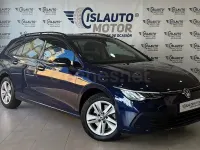 Usado VW Golf VIII Life 115 CV (84 kW) 2021 Azul Familiar