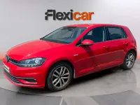 Usado VW Golf VIII Edition 131 CV (96 kW) 2020 Rojo Berlina