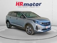 Usado Peugeot 5008 Allure 132 CV (97 kW) 2023 Gris SUV
