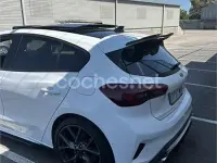 Usado Ford Focus ST 280 CV (205 kW) 2024 Blanco Berlina