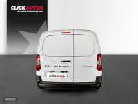 Usado Peugeot Partner 100 CV (73 kW) 2024 Blanco Monovolumen