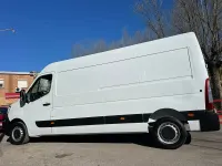 Usado Renault Master 135 CV (99 kW) 2022 Blanco Monovolumen