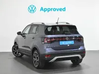 Usado VW T-Cross Sportline 150 CV (110 kW) 2022 Gris / plata SUV