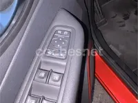 Usado Renault Captur XMOD 120 CV (88 kW) 2018 Rojo SUV