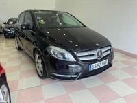 Usado Mercedes B180 109 CV (80 kW) 2012 Negro Utilitario