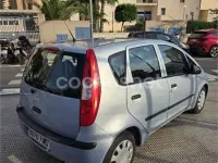 Usado Mitsubishi Colt Inform 75 CV (55 kW) 2007 Azul Monovolumen