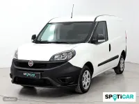 Usado Fiat Doblò 95 CV (69 kW) 2021 Blanco Monovolumen
