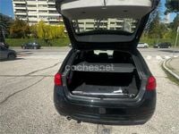 Usado BMW 318 150 CV (110 kW) 2017 Negro Familiar