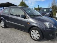 Usado Ford Fiesta Ambiente 68 CV (50 kW) 2006 Negro Utilitario