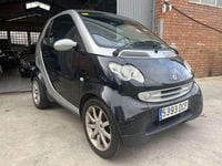 Usado Smart ForTwo Coupé Passion 61 CV (44 kW) 2005 Negro Coupe