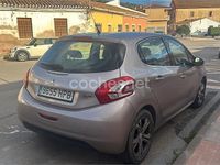 Usado Peugeot 208 Allure 92 CV (67 kW) 2013 Beige Utilitario