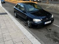 Usado Opel Astra Elegance 125 CV (91 kW) 2002 Azul Berlina