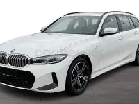 Usado BMW 330e M Performance 292 CV (214 kW) 2024 Blanco Familiar