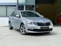 Usado Skoda Octavia Ambition 115 CV (84 kW) 2019 Gris / plata Familiar