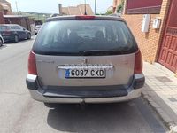 Usado Peugeot 307 110 CV (80 kW) 2004 Gris / plata Familiar
