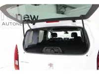 Usado Peugeot Rifter Allure 130 CV (95 kW) 2021 Blanco Monovolumen
