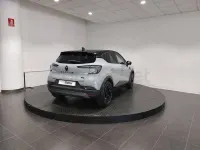 Usado Renault Captur Esprit Alpine 160 CV (117 kW) 2025 Gris / plata SUV