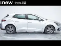 Usado Renault Mégane II Zen 140 CV (102 kW) 2021 Gris Berlina