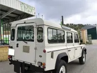 Usado Land Rover Defender 122 CV (89 kW) 2000 Blanco Familiar