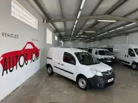 Usado Renault Kangoo 95 CV (69 kW) 2021 Blanco Monovolumen