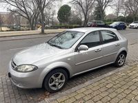 Usado Chevrolet Lacetti SX 109 CV (80 kW) 2009 Gris / plata Berlina