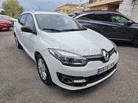 Usado Renault Mégane GrandTour LIMITED 110 CV (80 kW) 2015 Blanco Familiar