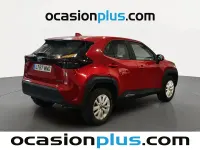 Usado Toyota Yaris Cross Business Edition 116 CV (85 kW) 2024 Rojo SUV