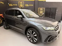 Usado VW Tiguan Allspace R-line 200 CV (147 kW) 2022 Gris / plata SUV