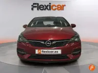 Usado Opel Astra Business Elegance 130 CV (95 kW) 2020 Rojo Berlina