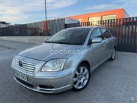 Usado Toyota Avensis Executive 147 CV (108 kW) 2005 Gris / plata Berlina