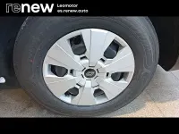 Usado Renault Master 130 CV (95 kW) 2025 Blanco Monovolumen