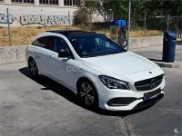 Usado Mercedes CLA200 Shooting Brake AMG line 156 CV (114 kW) 2017 Blanco Familiar