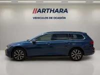 Usado VW Passat Executive 150 CV (110 kW) 2021 Azul Familiar