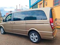 Usado Mercedes Viano 163 CV (119 kW) 2013 Beige Monovolumen