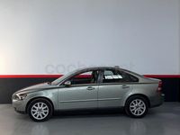 Usado Volvo S40 Momentum 136 CV (100 kW) 2006 Beige Berlina