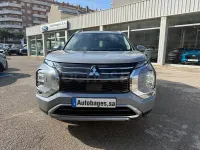 Usado Mitsubishi Outlander P-HEV 306 CV (225 kW) 2025 Gris / plata SUV