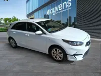 Usado Kia Ceed 101 CV (74 kW) 2022 Blanco Utilitario