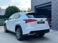 Usado Lexus NX300h Luxury Line 197 CV (144 kW) 2018 Blanco SUV