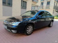 Usado Ford Mondeo Trend 130 CV (95 kW) 2007 Negro Berlina