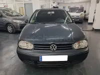 Usado VW Golf IV Conceptline 105 CV (77 kW) 2003 Gris / plata Berlina