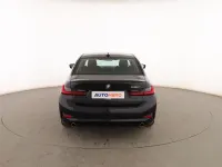 Usado BMW 318 Comfort Edition 150 CV (110 kW) 2019 Negro Berlina