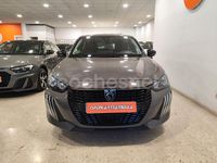 Usado Peugeot 208 Active 100 CV (73 kW) 2024 Gris / plata Utilitario