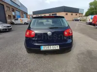 Usado VW Golf IV Trendline 105 CV (77 kW) 2005 Azul Berlina