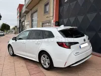 Usado Toyota Corolla Active 122 CV (89 kW) 2022 Blanco Familiar