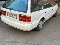 Usado VW Passat 115 CV (84 kW) 1994 Blanco Familiar